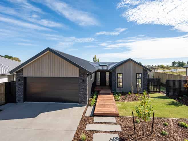 5 Ara O Kahuroa, Hope