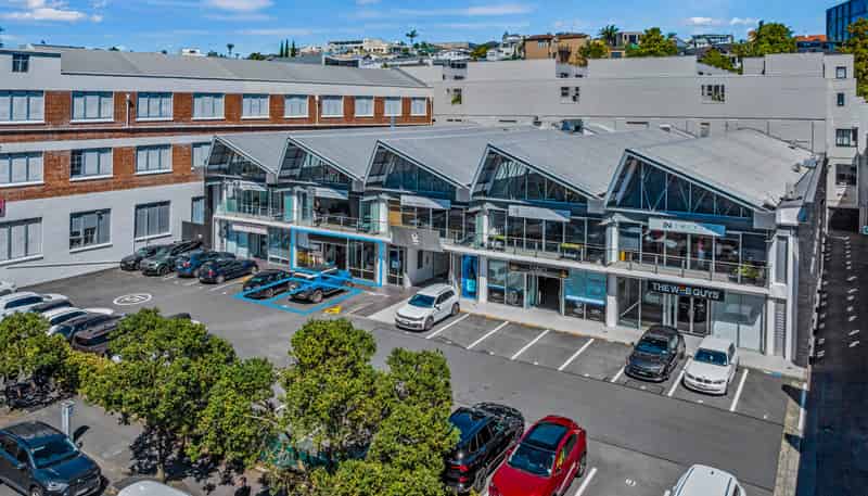 3/114 St Georges Bay Road, Parnell