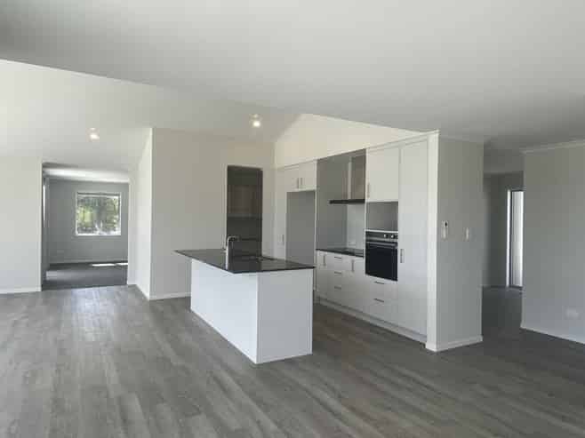 274 Whitehills Road , Dairy Flat