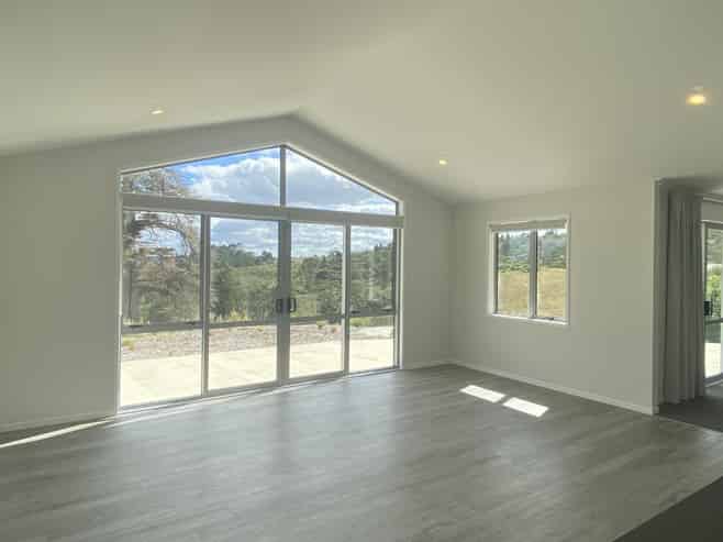 274 Whitehills Road , Dairy Flat