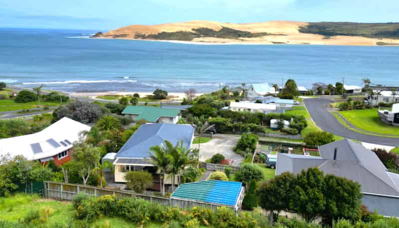 57 Taumatawiwi  Street, Opononi