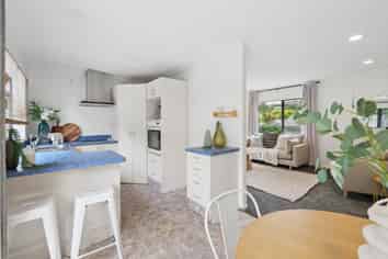 12A Resolution Road, Welcome Bay