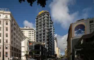 Refurbished office in central CBD tower