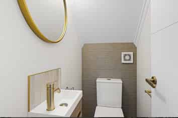 100 Innes Road, Saint Albans