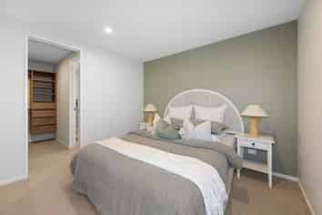 100 Innes Road, Saint Albans