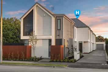 100 Innes Road, Saint Albans