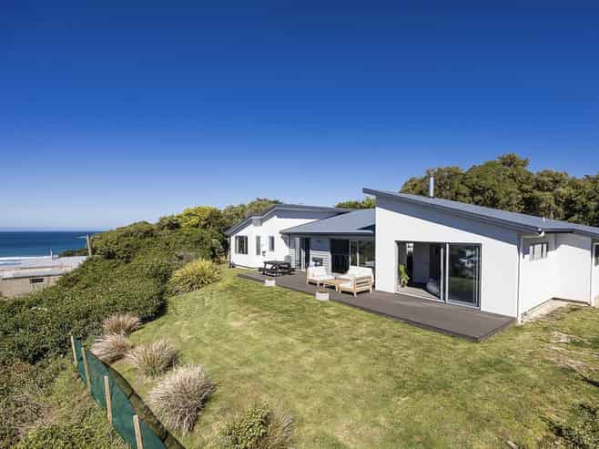 213 & 213A Tomahawk Road, Andersons Bay