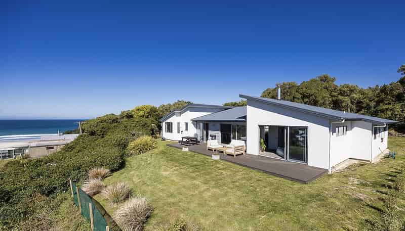 213 & 213A Tomahawk Road, Andersons Bay