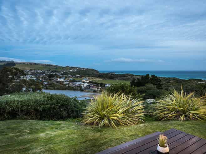 213 & 213A Tomahawk Road, Andersons Bay