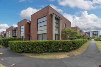 60 Stonemason Avenue, Stonefields