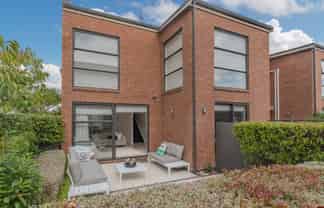 60 Stonemason Avenue, Stonefields