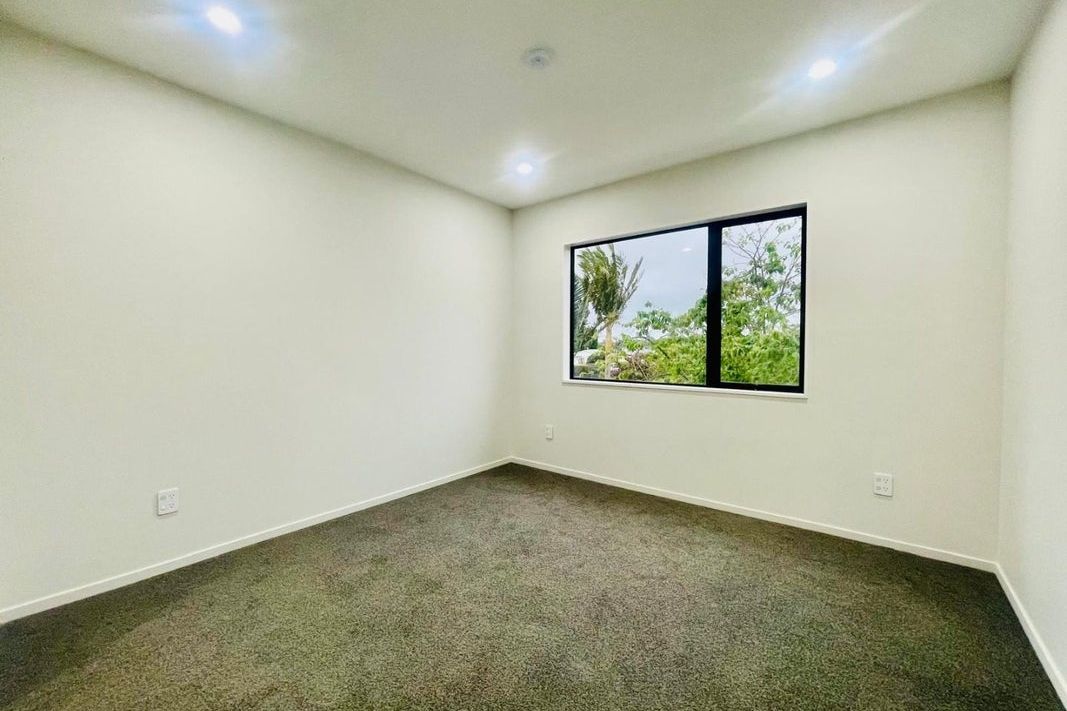 Modern 3-Bedroom Townhouse - Stylish, Spacious & Low Maintenance - Bild 6