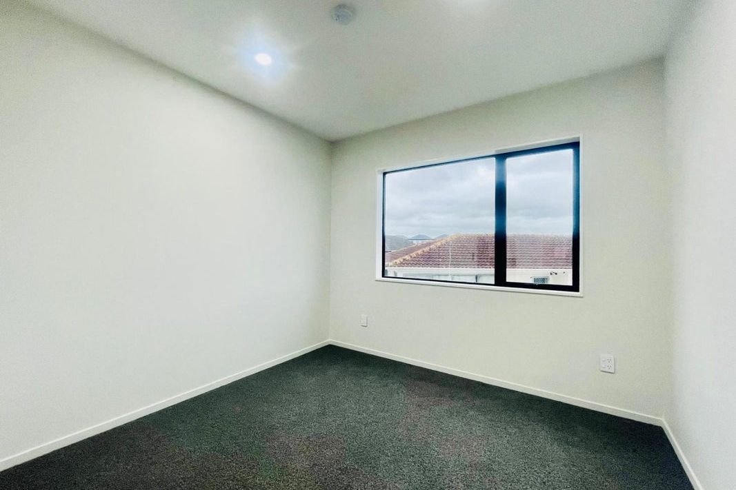 Modern 3-Bedroom Townhouse - Stylish, Spacious & Low Maintenance - Bild 5