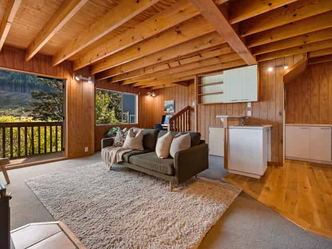 30A Mackinnon Terrace, Sunshine Bay