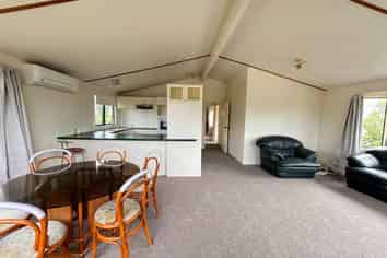 80E Tirimoana Road, Te Atatu South