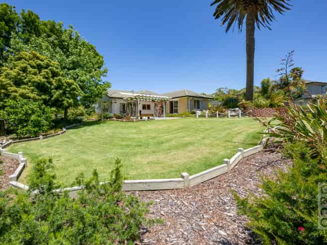 10 Amber Place, Waimauku