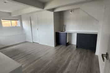 5A Charmaine Road, Torbay