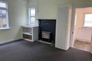 13 Calvert Road, Moturoa