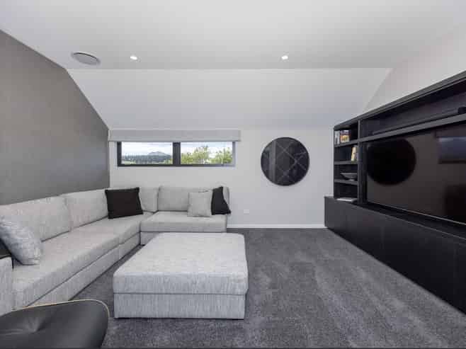 5/151 Upton Street, Wanaka