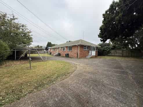 1/74A Trafalgar Street, Onehunga