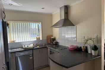 41A Donegal Park Drive, Flat Bush