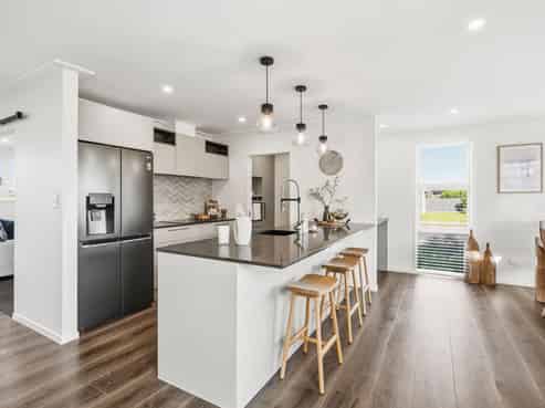 1 Kaurinui Crescent, One Tree Point