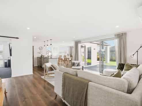 1 Kaurinui Crescent, One Tree Point