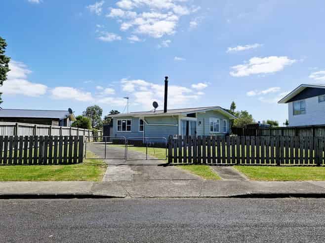7 Cargill Street, Papakura