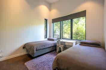 Auckland - Address withheld