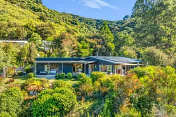 123 Marahau Valley Road, Kaiteriteri