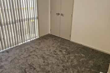 Auckland - Address withheld