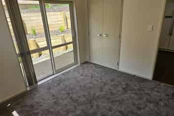 Auckland - Address withheld