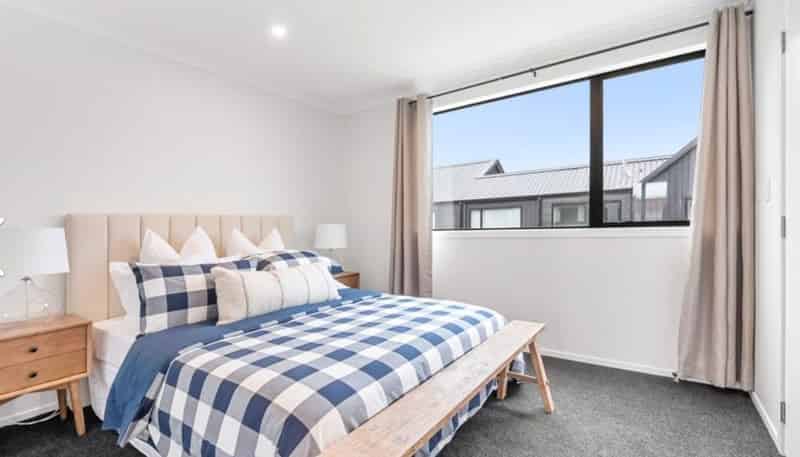 17 Betty Boyes Street, Wallaceville