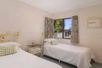 8 Lynwood Place, Tauranga Central