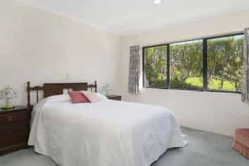 8 Lynwood Place, Tauranga Central