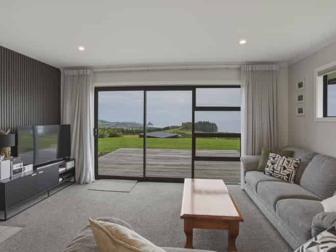 212 McMaster Road, Saddle Hill