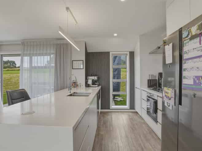 212 McMaster Road, Saddle Hill