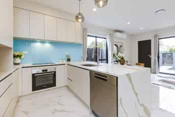 1/53 Avenue Road, Otahuhu