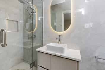 2/53 Avenue Road, Otahuhu