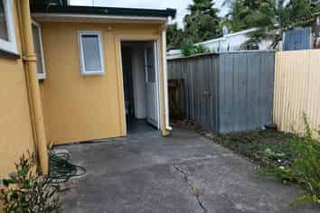 1/39 Shrimpton Road, Haumoana