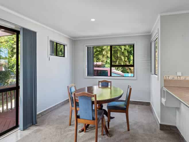 19 Sunshine Avenue, Paraparaumu