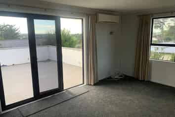 41 Lavelle Road, Henderson