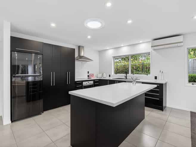 5A Simmonds Grove, Greerton