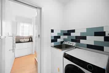 8/25A ABBOTSFORD STREET, Whitiora