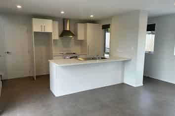 7B Yeoman Place, Howick