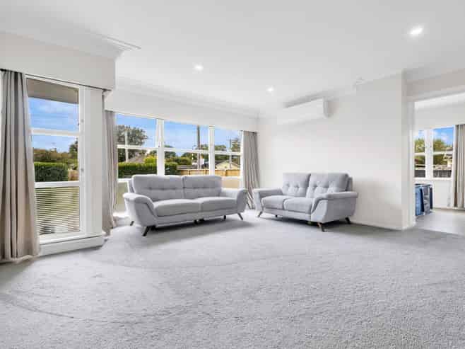 107 Clevedon Road, Papakura