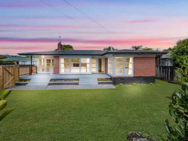 107 Clevedon Road, Papakura