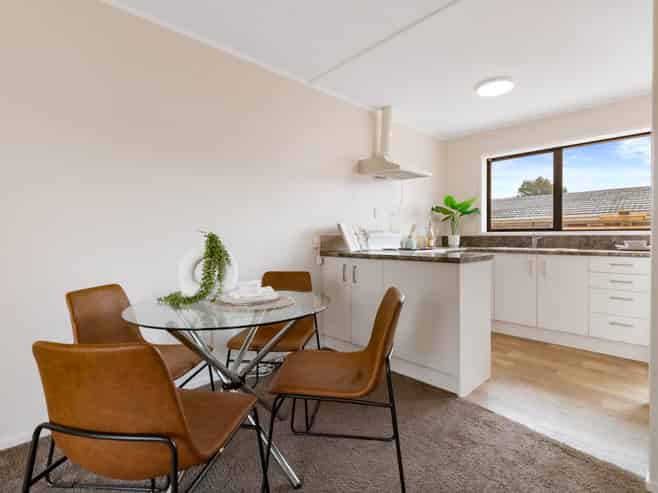 2/19 Latham Avenue, Pakuranga