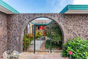 67 Carnoustie Drive, Wattle Downs