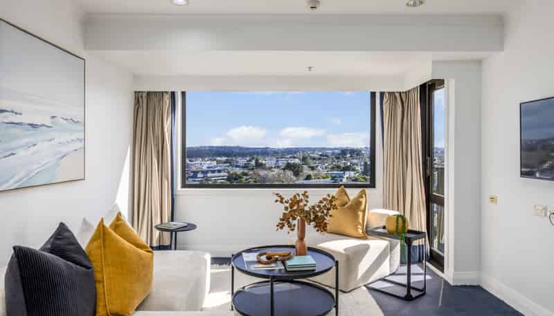 9-17 Byron Avenue, Takapuna